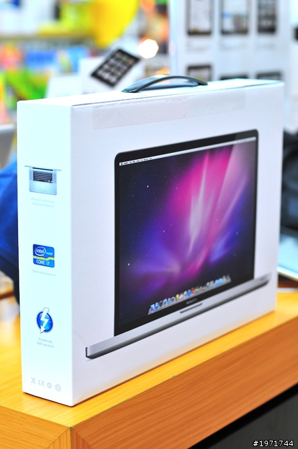 『 開箱 』 MacBook Pro 17" (2011款) 圖多