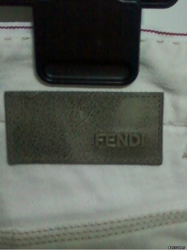 我的第一條超級名牌褲Fendi jeans