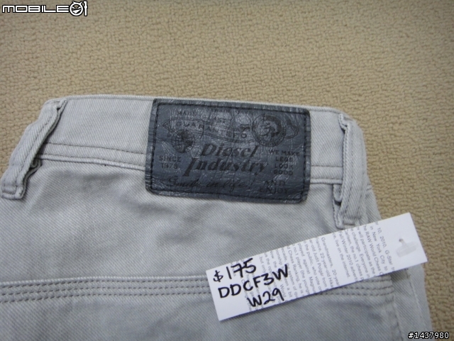 ☆開箱☆ 我的第一條 DIESEL // KROOLEY 19E Jeans