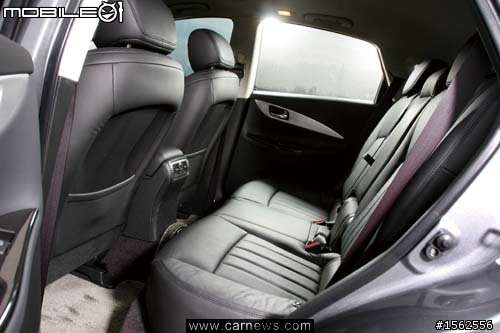 誰是X王!?XC60T5v.s. EX35