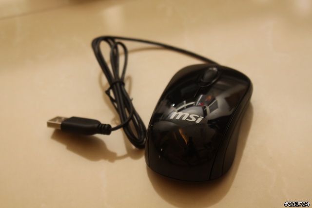 開箱分享 微星CX640超值筆電