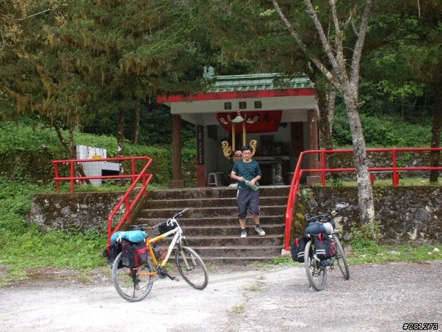 能?不能?翻越台灣的屋脊,單車能高越嶺!2011/04/15-16,完整遊記!
