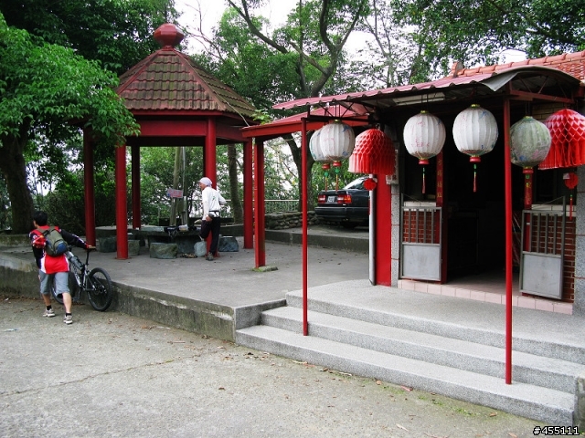 超A級DH下坡道之變態大凍山林道與高速枕頭山下坡道