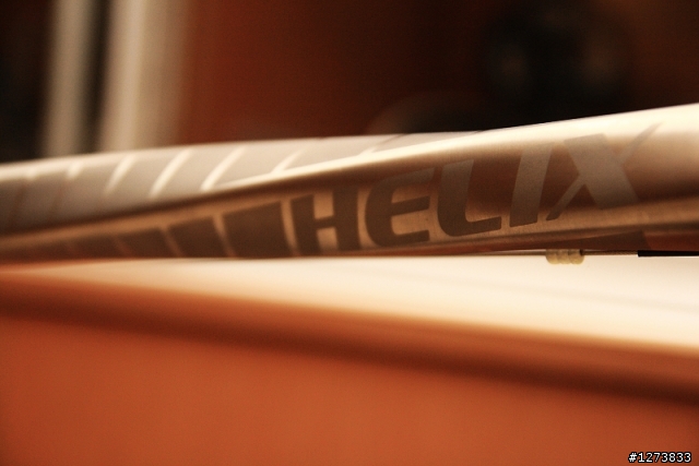 老闆說他的"鈦"低調~可是我怎看都不覺得.....Lynskey HELIX 幫PO