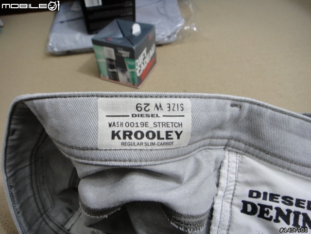 ☆開箱☆ 我的第一條 DIESEL // KROOLEY 19E Jeans
