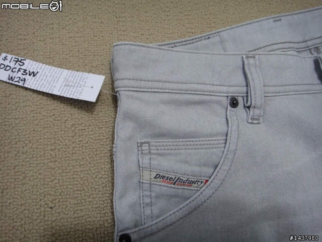 ☆開箱☆ 我的第一條 DIESEL // KROOLEY 19E Jeans