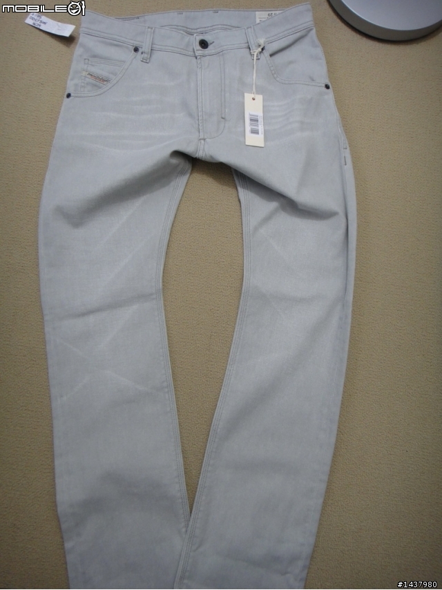 ☆開箱☆ 我的第一條 DIESEL // KROOLEY 19E Jeans