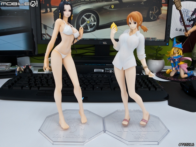 甜美又性感!POP白泳裝蛇姬開箱分享