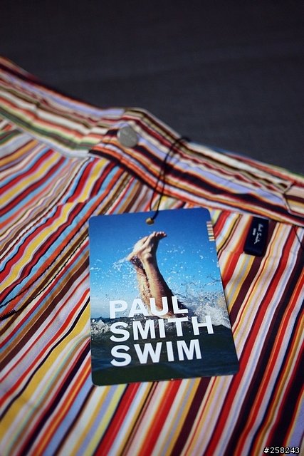 【西西分享】我要當海灘男孩---Paul Smith海灘褲