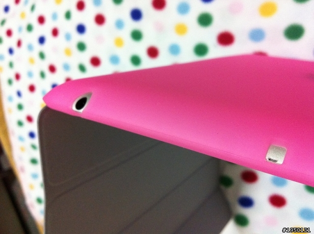 更新(分享) iPad2 果凍套+smart cover***新增uniboo硬殼比較(青蘋果)
