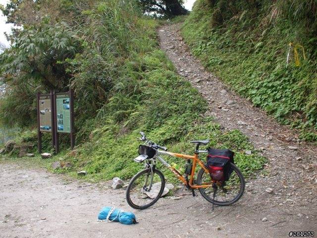 能?不能?翻越台灣的屋脊,單車能高越嶺!2011/04/15-16,完整遊記!