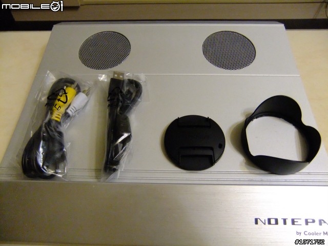 Fujifilm HS-20EXR 30X長砲機『不專業』開箱圖文~自言自語第一彈!!