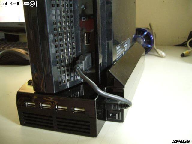 PS3 PHE-02多功能直立硬碟擴充架 不專業 開箱