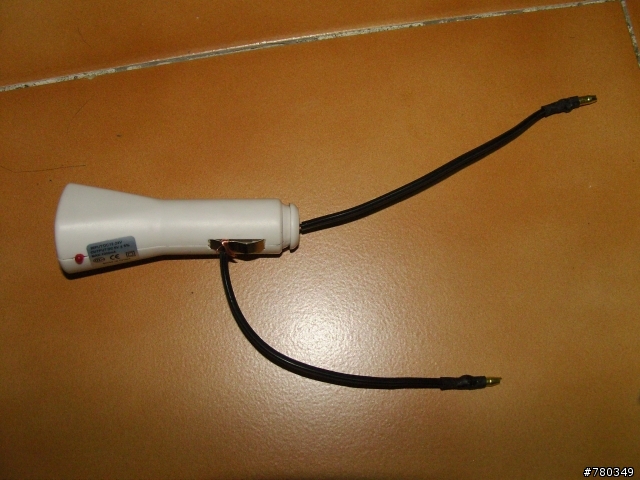 ~機車安裝車用充電器,之汽車用品改造~---圖多請見諒