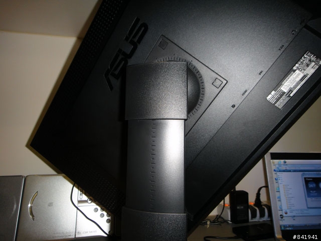 突然失心瘋之好像很冷門開箱文 ~ ASUS PA246Q