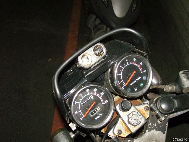 ~機車安裝車用充電器,之汽車用品改造~---圖多請見諒