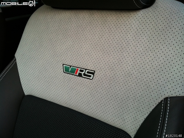 再來!! OCTAVIA RS 2.0TDI開箱...
