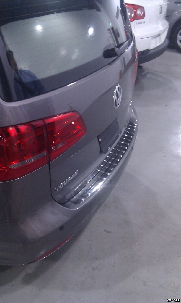 2011年款Touran 1.6TDI 金屬深灰X9開箱囉!(8/8日更新,加裝車頂行李架)