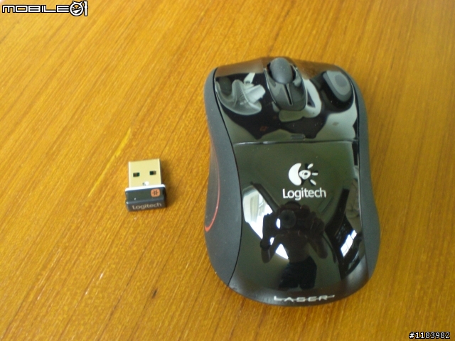 他們兩個才是同一國的-羅技 K340 以及 M505(黑色版) 鍵鼠組