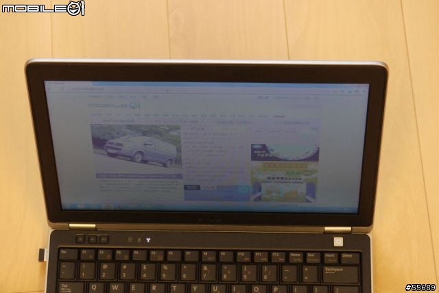 DELL Latitude E6220 at a glance