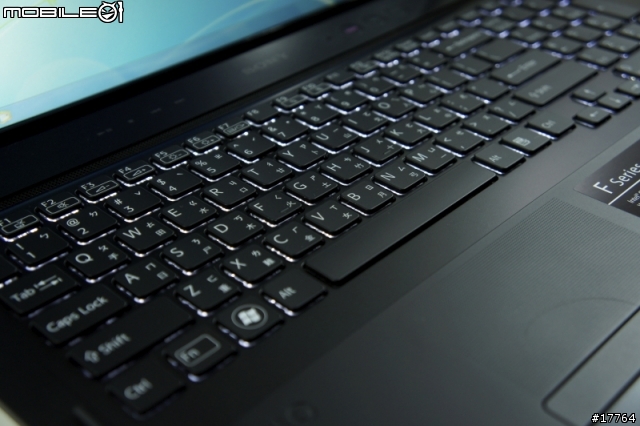 『效能之王 重量登場』SONY VAIO F226