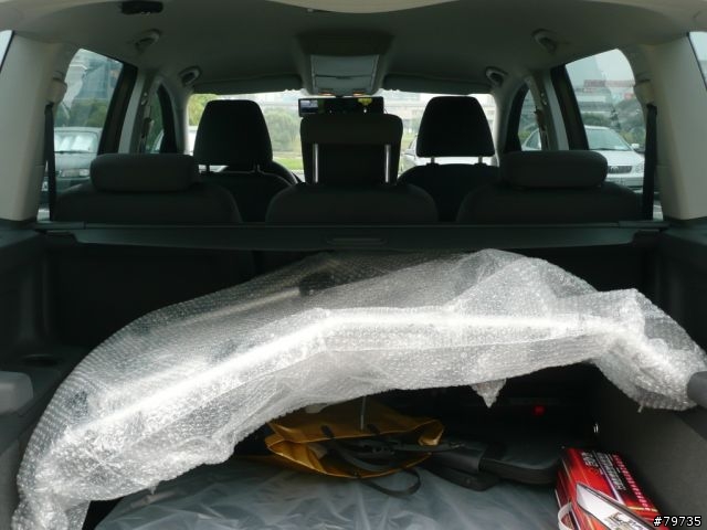 2011年款Touran 1.6TDI 金屬深灰X9開箱囉!(8/8日更新,加裝車頂行李架)