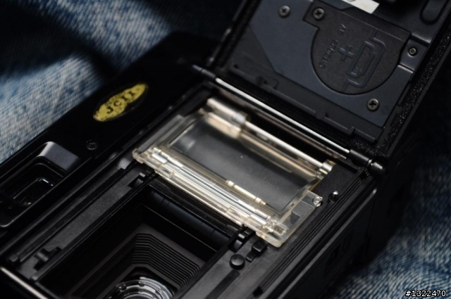 Minolta AFZ Quartz Date 定焦大光圈底片傻瓜機