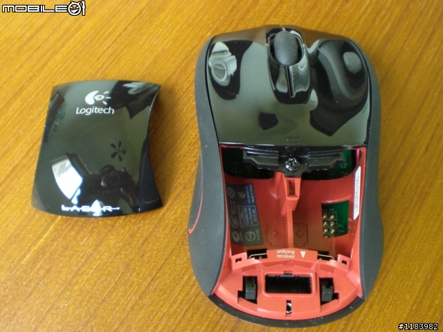 他們兩個才是同一國的-羅技 K340 以及 M505(黑色版) 鍵鼠組