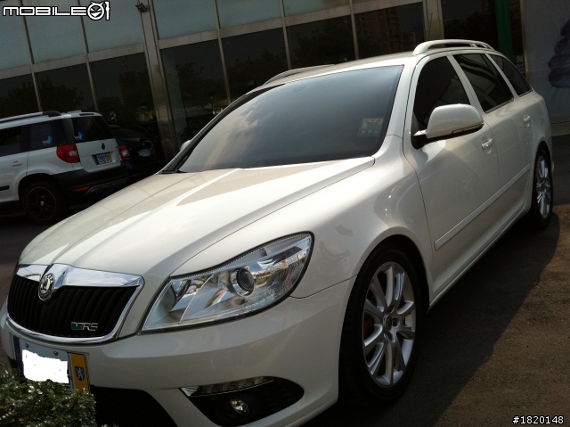 再來!! OCTAVIA RS 2.0TDI開箱...