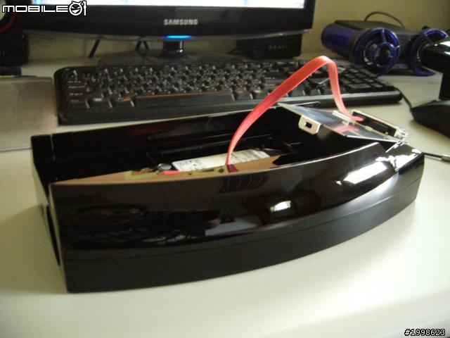 PS3 PHE-02多功能直立硬碟擴充架 不專業 開箱