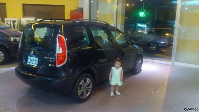 Skoda Roomster小小的賞車心得 (新增6/19塞單車測試後廂空間與試乘心得)