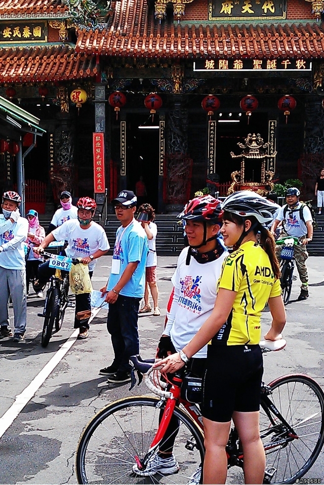 2011高雄崇BIKE古蹟巡禮+魏小猴陪騎