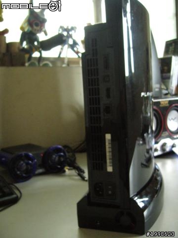 PS3 PHE-02多功能直立硬碟擴充架 不專業 開箱