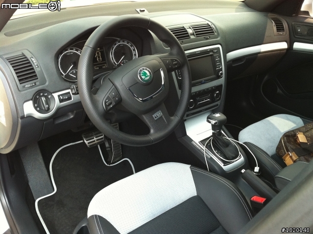 再來!! OCTAVIA RS 2.0TDI開箱...