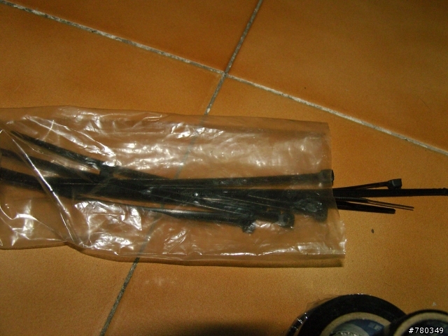 ~機車安裝車用充電器,之汽車用品改造~---圖多請見諒