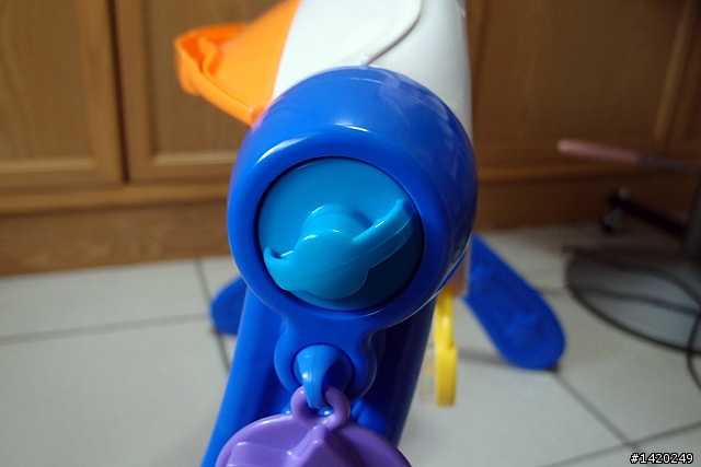 橘子的新玩具~FisherPrice費雪古典樂章聲光健身器