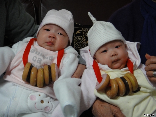 My Twins 我的雙胞胎開箱記事