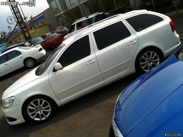 再來!! OCTAVIA RS 2.0TDI開箱...
