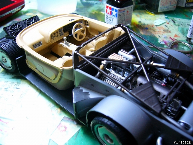 JAGUAR XJ220 (Tamiya 1/24)