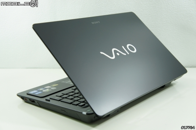 『效能之王 重量登場』SONY VAIO F226