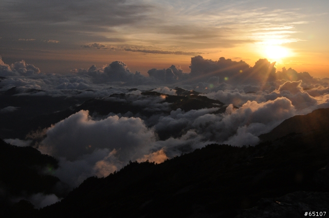 玉山 新世界七大奇景 真的有奇景喔!