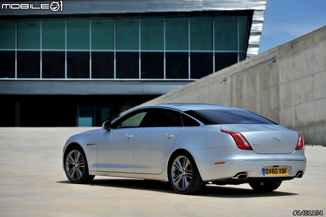 體現極致性能Jaguar XJ L 5.0 Supersport 海外試駕
