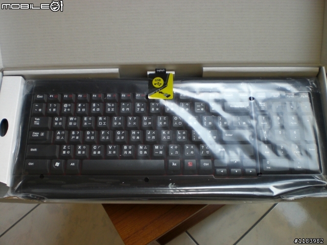 他們兩個才是同一國的-羅技 K340 以及 M505(黑色版) 鍵鼠組