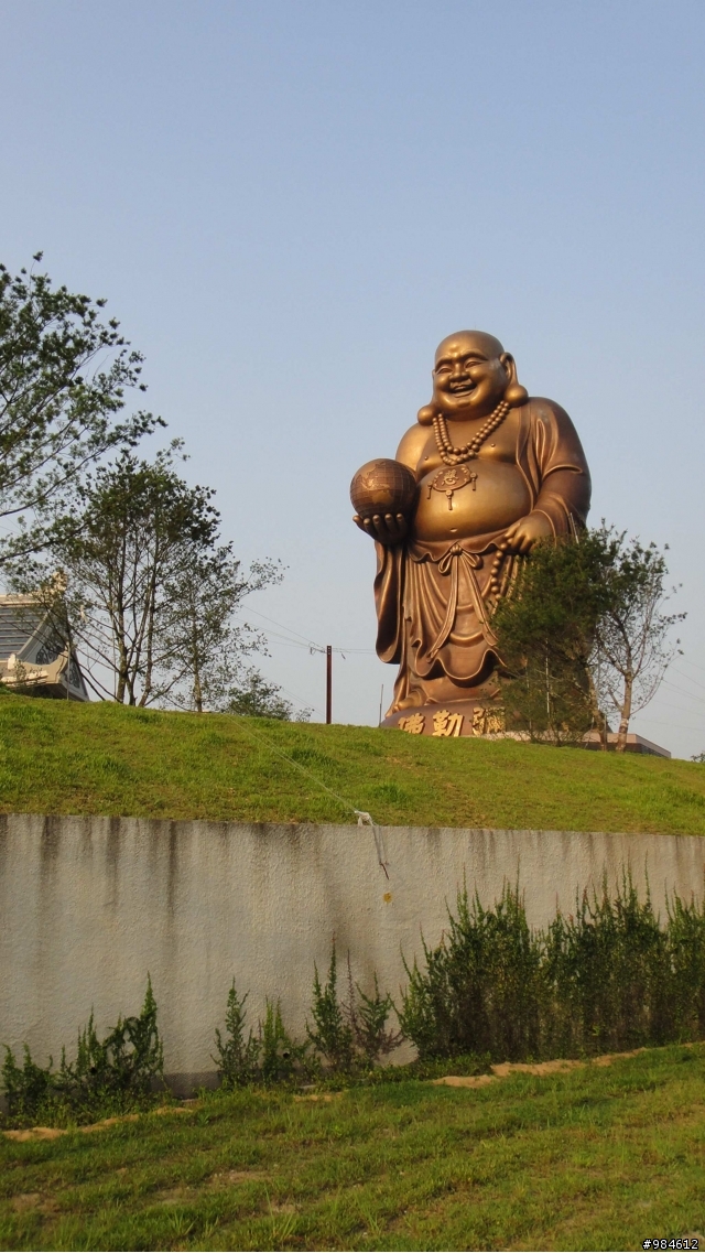 大白的一路迢迢遠,翻山越嶺南庄行