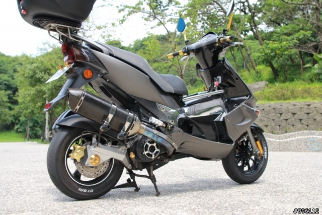 G-MAX 200改裝分享第十發!! 12吋前RPM十爪框+後X-HOT框+前後BT 601