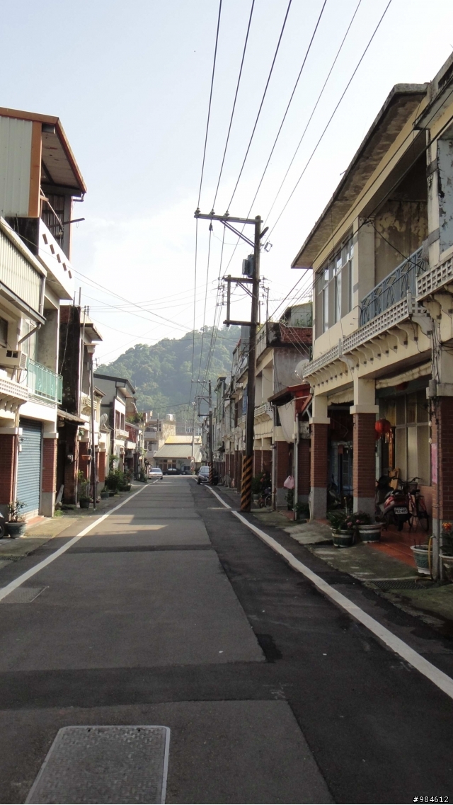 大白的一路迢迢遠,翻山越嶺南庄行