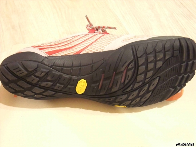 MERRELL Barefoot 愛亂跑之開箱文