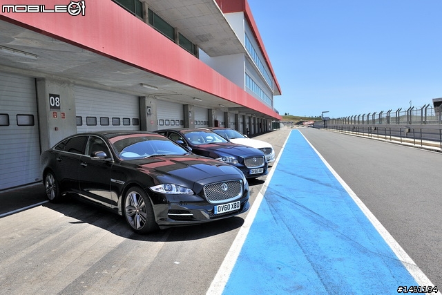 體現極致性能Jaguar XJ L 5.0 Supersport 海外試駕