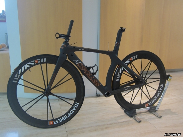 開箱文「MCipollini RB1000」