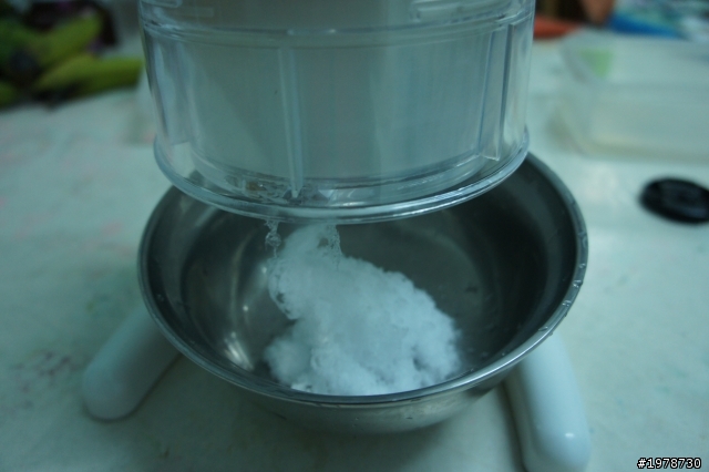 起雲劑 塑化劑 什麼的~還是自己 DIY 比較 讚啦!!